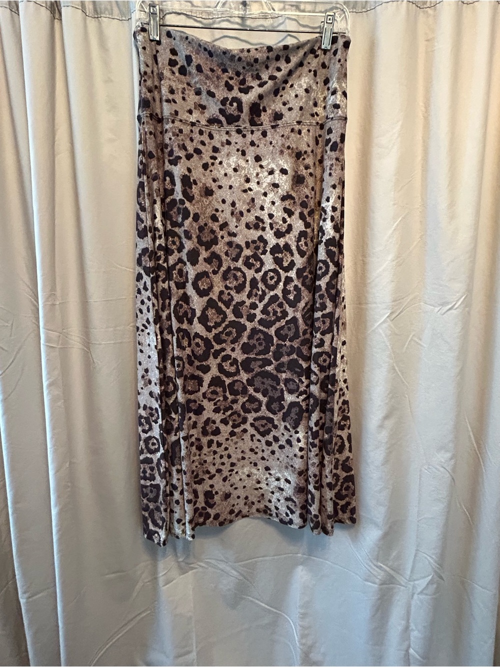 Coco Bianco Leopard Print Maxi Skirt in Brown and Black - Picture 4 of 4